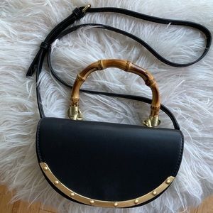 Sam Edelman Dinah Half Moon Top Handle Purse - Blk